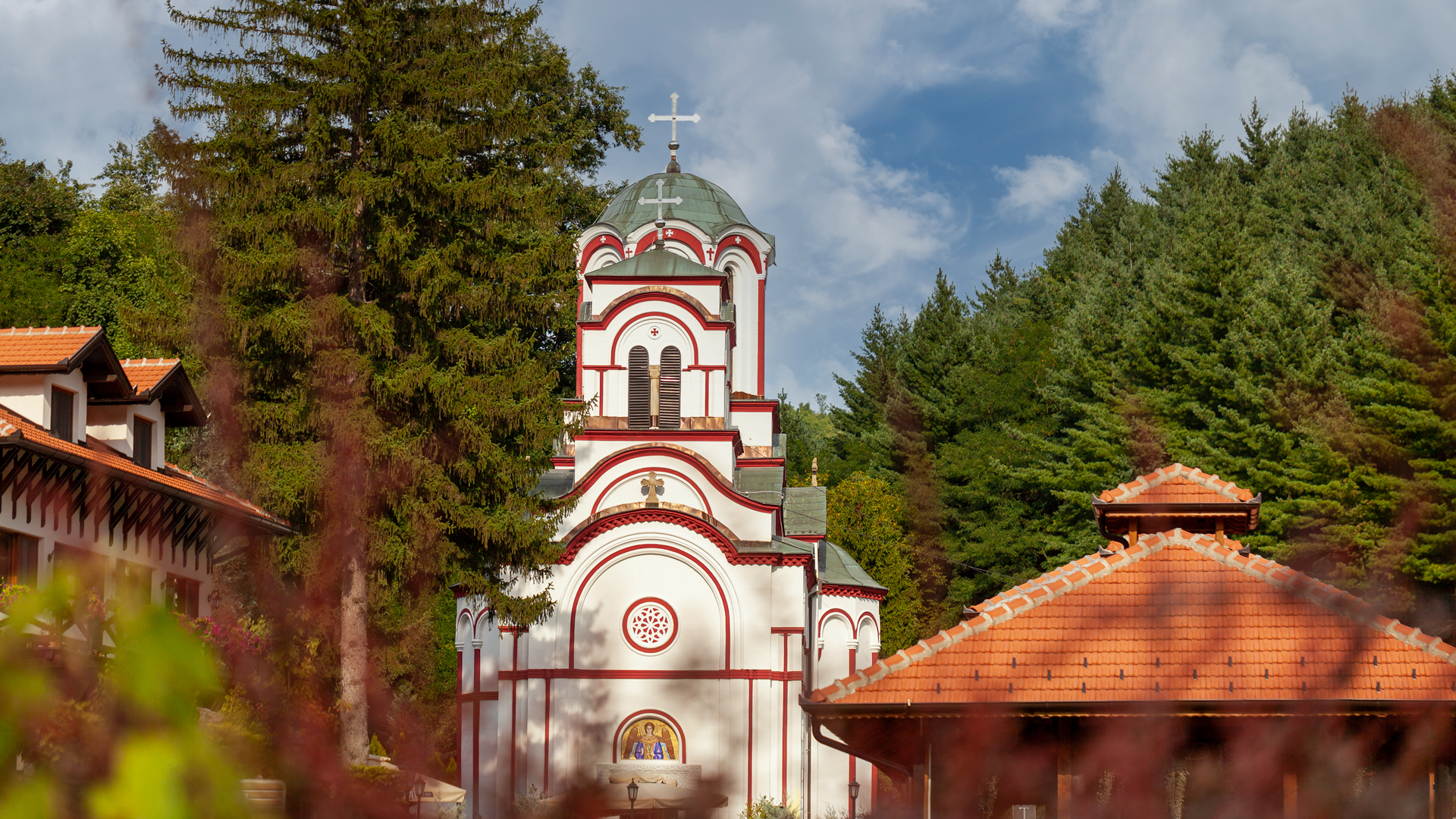 Manastir Tumane